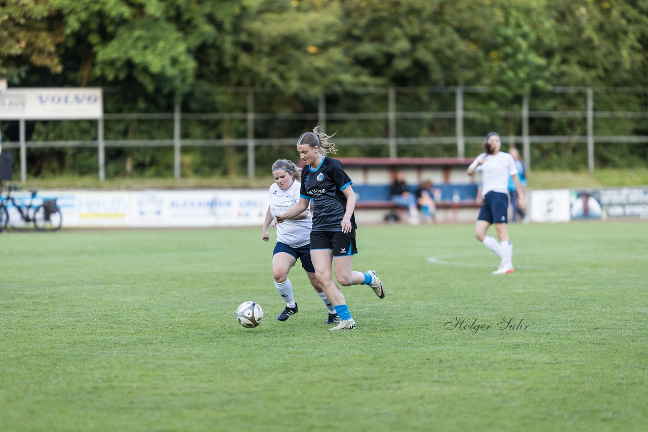 Bild 321 - Loewinnen Cup